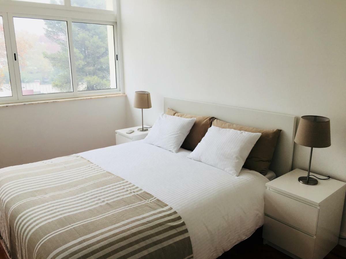 Apartment Near The Airport Lissabon Exterior foto